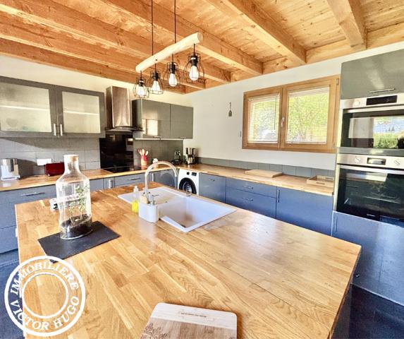 Chalet d’exception 5 pièces – 130 m² – Spa extérieur – Vénosc / Les Deux Alpes