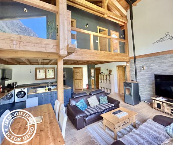 Chalet d’exception 5 pièces – 130 m² – Spa extérieur – Vénosc / Les Deux Alpes