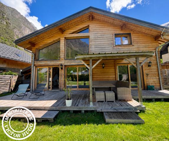 Chalet d’exception 5 pièces – 130 m² – Spa extérieur – Vénosc / Les Deux Alpes