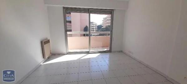 Appartement à louer 1 pièce 19.48m²