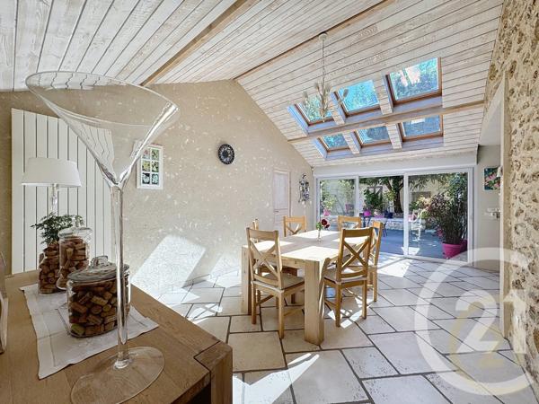Maison à vendre  7 pièces - 151 m2 PRINGY - 77