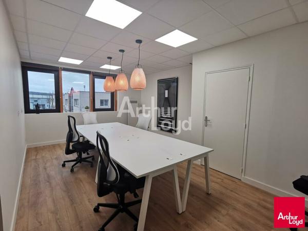 CESSON SEVIGNE - BUREAUX A LOUER - 143 M²