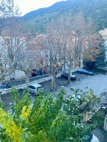 Studio proche des Thermes avec parking
