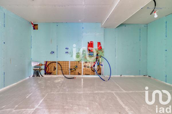 Immeuble à vendre 283 m² Gouvernes