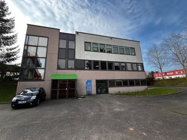 Bureaux à vendre à MONT SAINT AIGNAN 76130