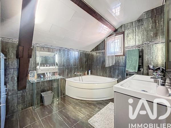 Maison à vendre 5 pièces 165 m² Bas-en-Basset