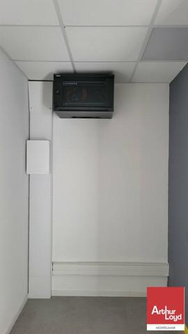 MONTELIMAR - ZONE DU MEYROL - A LOUER PLATEAU DE BUREAUX DE 118 M2 DIVISIBLE