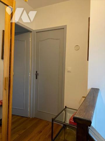 Centre Ville Maison avec 4 chambres offrant de beaux volumes