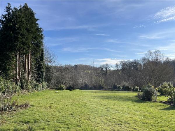 Terrain à vendre |  Gouesnach |  860 m²
