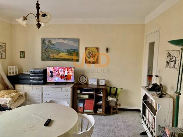 Proche du centre Ville + Balcon + Traversant + Lumineux + Garage +Cave