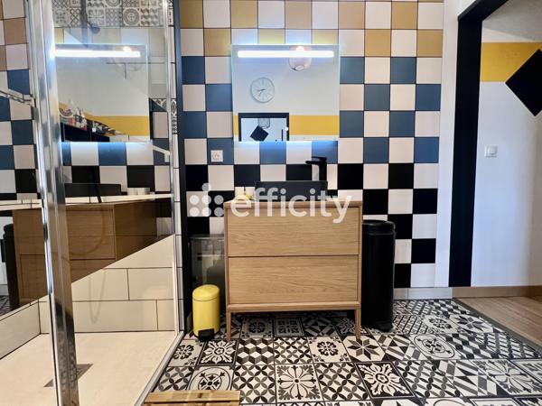 Maison 10 pièces - 247 m²