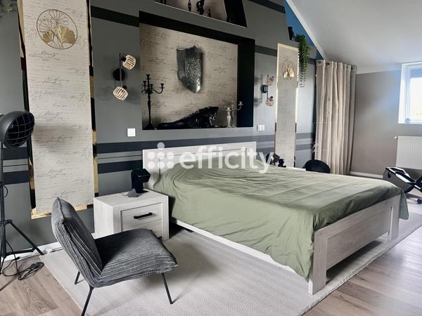 Maison 10 pièces - 247 m²