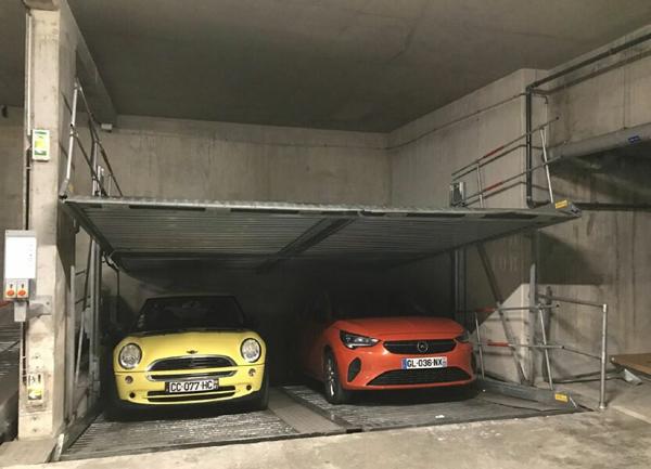 Stationnement à louer       Châtillon