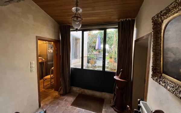 Maison à vendre    6 pièces •  La Rochefoucauld