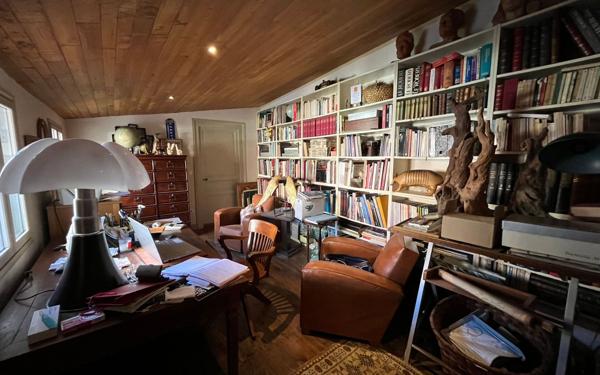 Maison à vendre    6 pièces •  La Rochefoucauld