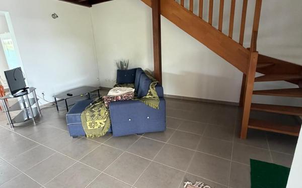 Maison à vendre    3 pièces •  Remire-Montjoly