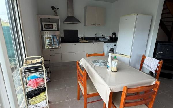 Maison à vendre    3 pièces •  Remire-Montjoly