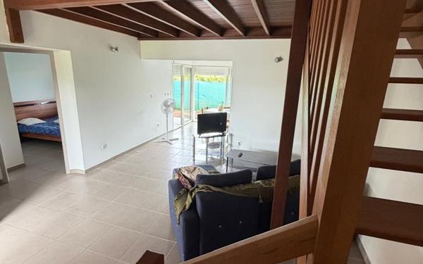 Maison à vendre    3 pièces •  Remire-Montjoly