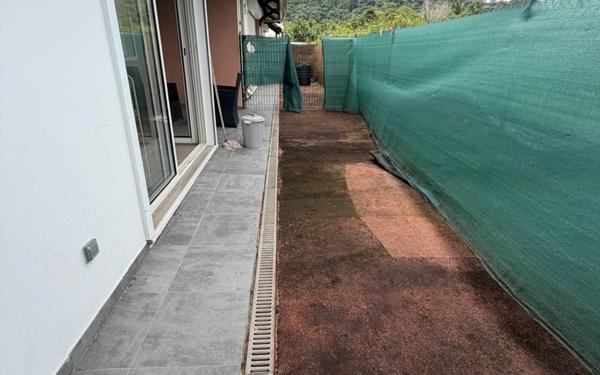 Maison à vendre    3 pièces •  Remire-Montjoly