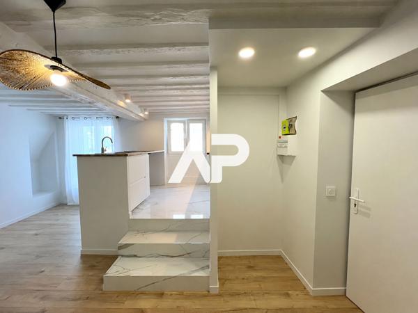 Appartement Studio à Montmorency 145 000 € **  - Référence  1675