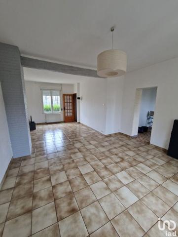 Maison 2 pièces de 73 m² à Denain (59220)