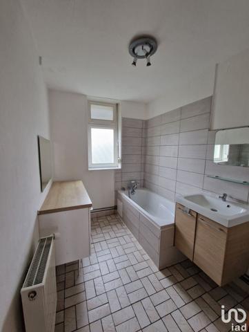 Maison 2 pièces de 73 m² à Denain (59220)