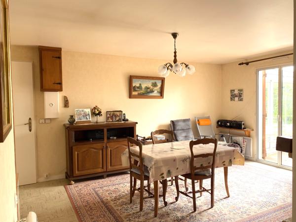 Bazoches-sur-le-Betz (45210) BAZOCHES-SUR-LE-BETZ