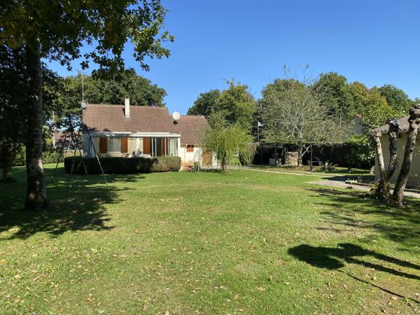 Bazoches-sur-le-Betz (45210) BAZOCHES-SUR-LE-BETZ