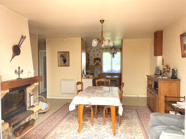 Bazoches-sur-le-Betz (45210) BAZOCHES-SUR-LE-BETZ