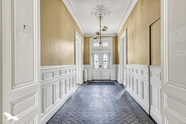 Maison à vendre 690 000 € Saint-Médard-en-Jalles 8 p 222 m² DPE