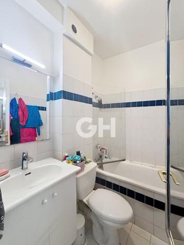 Métro Maraîchers - appartement de deux pièces