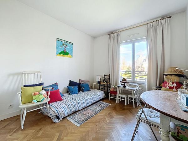 Vente Appartement131,11 m² - 5 Pièces - SAINT MAUR DES FOSSES (94100)