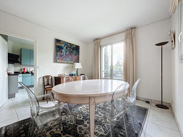Vente Appartement131,11 m² - 5 Pièces - SAINT MAUR DES FOSSES (94100)