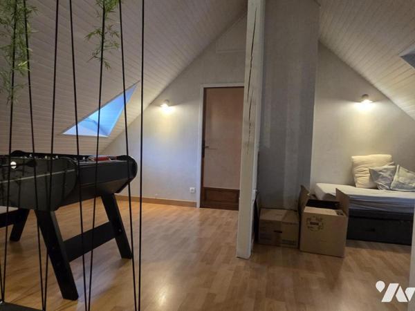 Pavillon sur sous-sol total dans un quartier calme 158 m² habitables