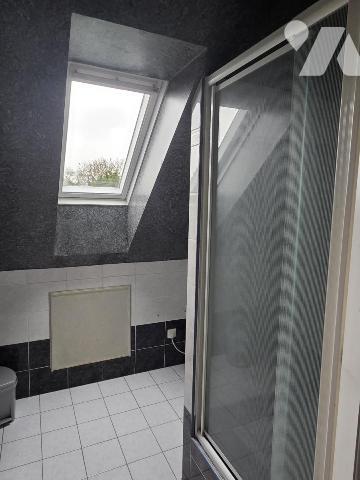 Pavillon sur sous-sol total dans un quartier calme 158 m² habitables