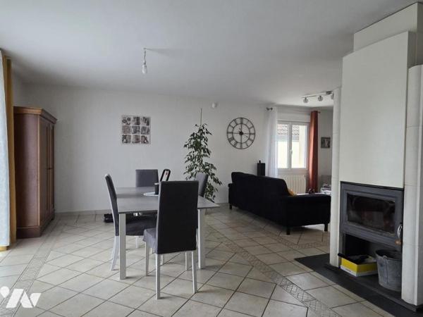 Pavillon sur sous-sol total dans un quartier calme 158 m² habitables