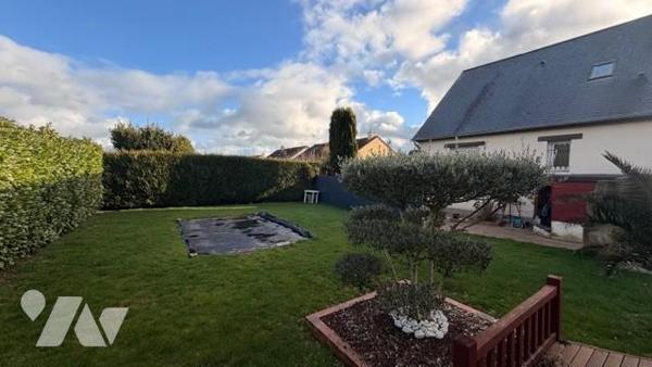 Pavillon sur sous-sol total dans un quartier calme 158 m² habitables