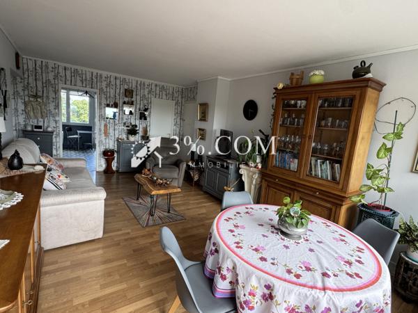 Appartement 4 pièce(s) 2 chambre(s) 65 m²