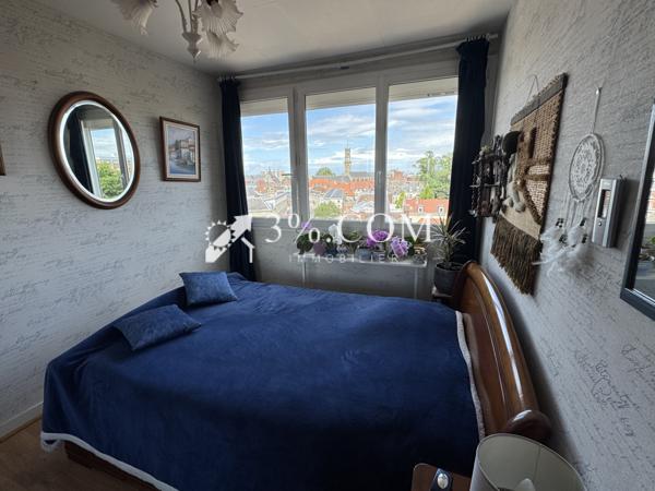 Appartement 4 pièce(s) 2 chambre(s) 65 m²