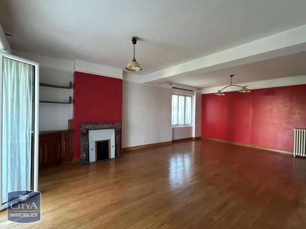 Appartement à louer 5 pièces 145m²