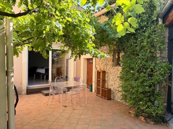 Vente / Maison à Uchaux (84100)