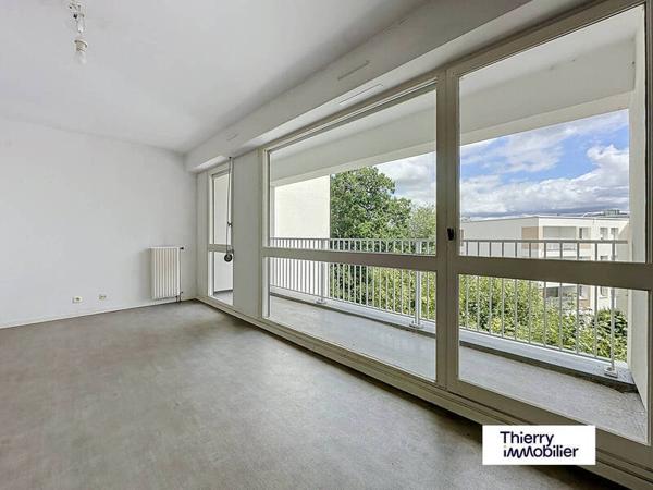 Appartement 3 pièces                                        - 35000 Rennes - Landry Réf : 130878