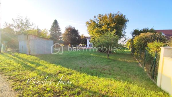 Terrain de 2 111 m²