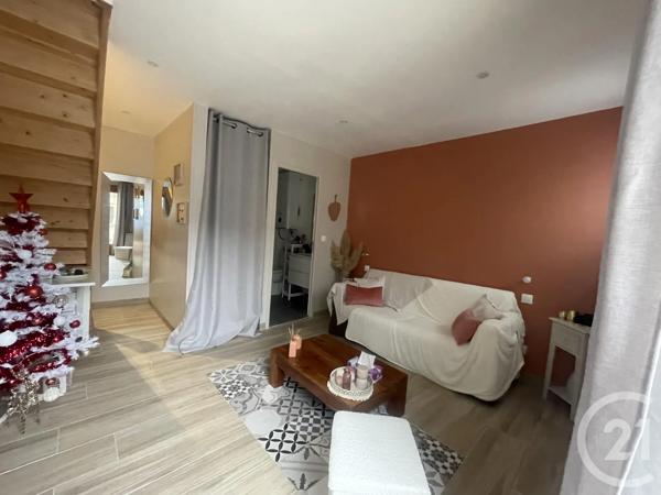 Maison à vendre  8 pièces - 311,23 m 2   VERNON  - 27