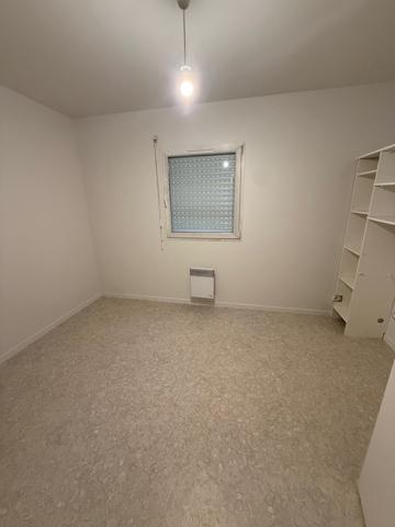 Maison
                                                                                                                                                                                                                                                                                                                        3 pièce(s)                                                                                                                                                                                                          2 chambre(s)                                                                                                                                                                                                          64.8  m²