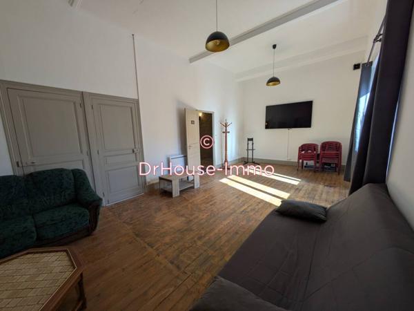Commerce à vendre 24 pièces de 1 800 m²