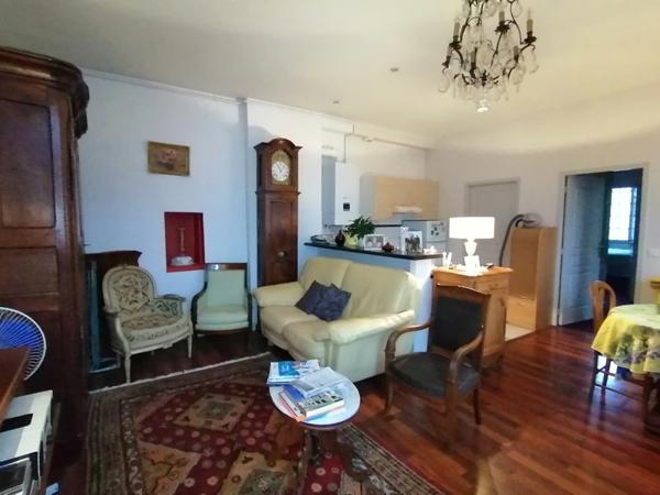 Appartement 129 000 € Fontenay-le-Comte 3 p 65 m² DPE C