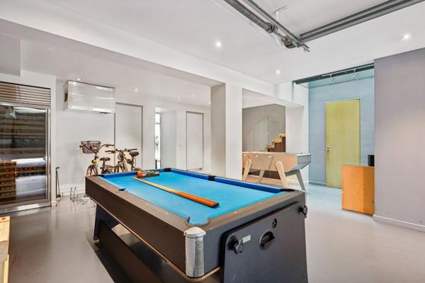 Vente Maison de luxe Neuilly-sur-Seine 7 Pièces 385 m²