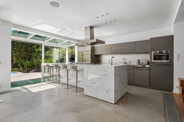 Vente Maison de luxe Neuilly-sur-Seine 7 Pièces 385 m²