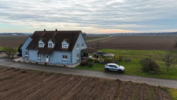 EXCLUSIF Proche de Strasbourg propriété agricole.